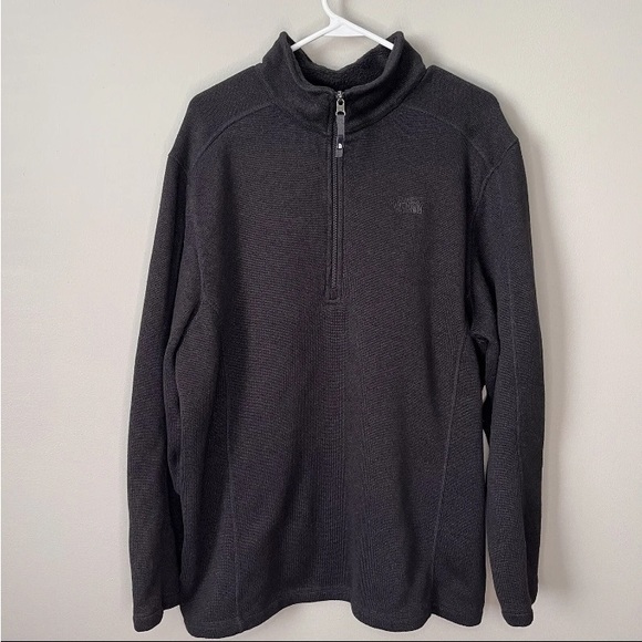 The North Face Men's Textured Cap Rock Fleece 1/4 Zip Pullover - Picture 1 of 9